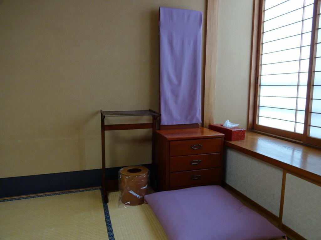 Jizokan Matsuya Ryokan Hotel Nagano Room photo